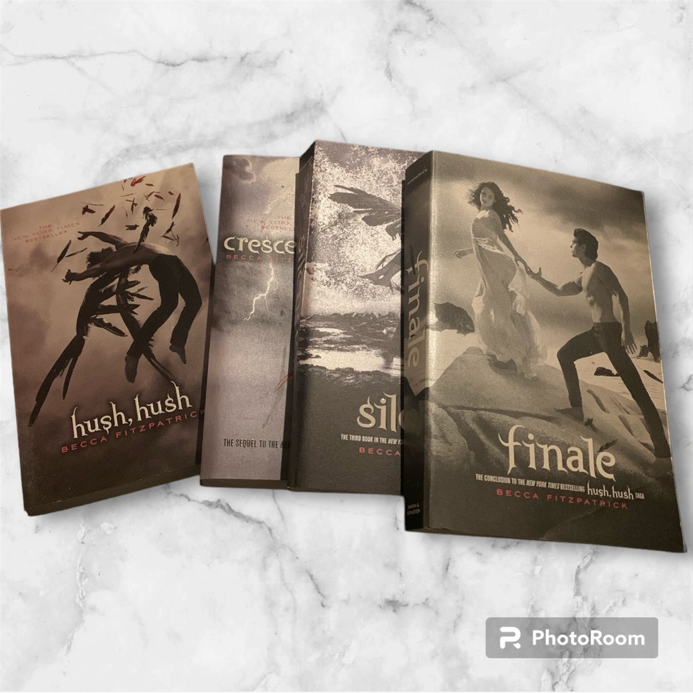 Hush Hush Saga books